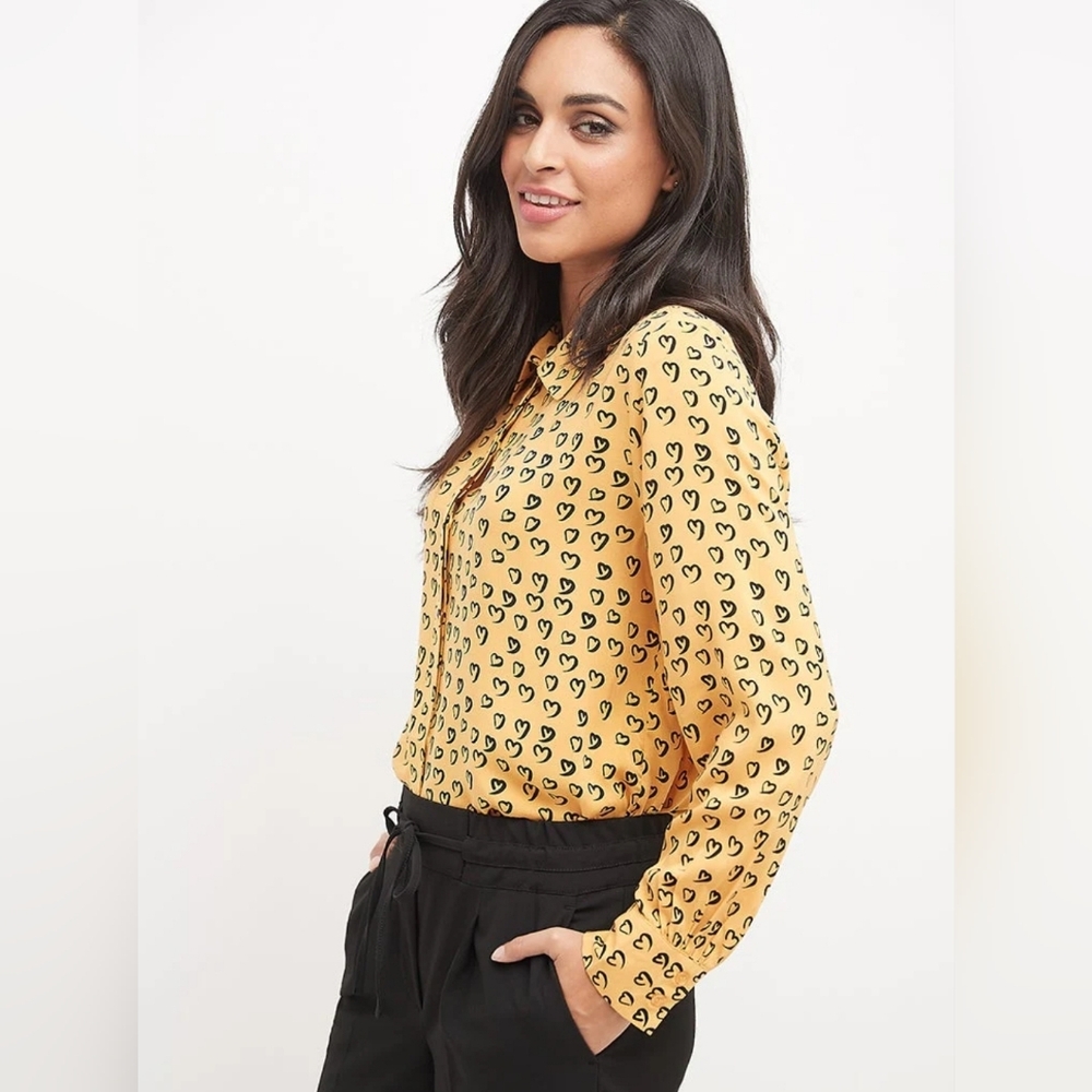 Velvet Heart Yellow Heart Print Button-Down Shirt Blouse Small Rayon